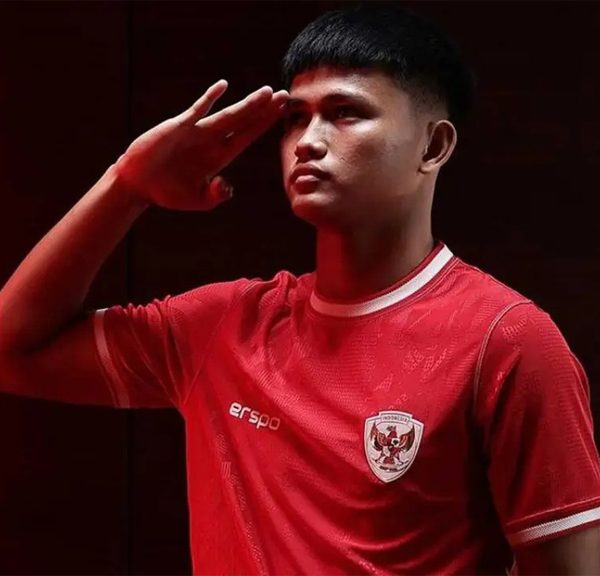 Hokky Caraka Buka Suara Soal Lengsernya Patrick Kluivert dari Timnas Indonesia: “Dia Pelatih Baik, Hanya Kurang Beruntung